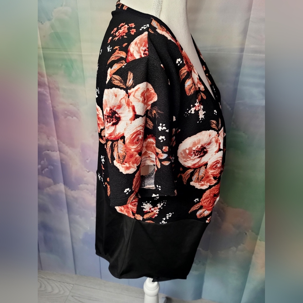 SHEIN Black Orange Peach Floral Wrap V-Neck Short Sleeve Bodysuit 2XL - Picture 2 of 5